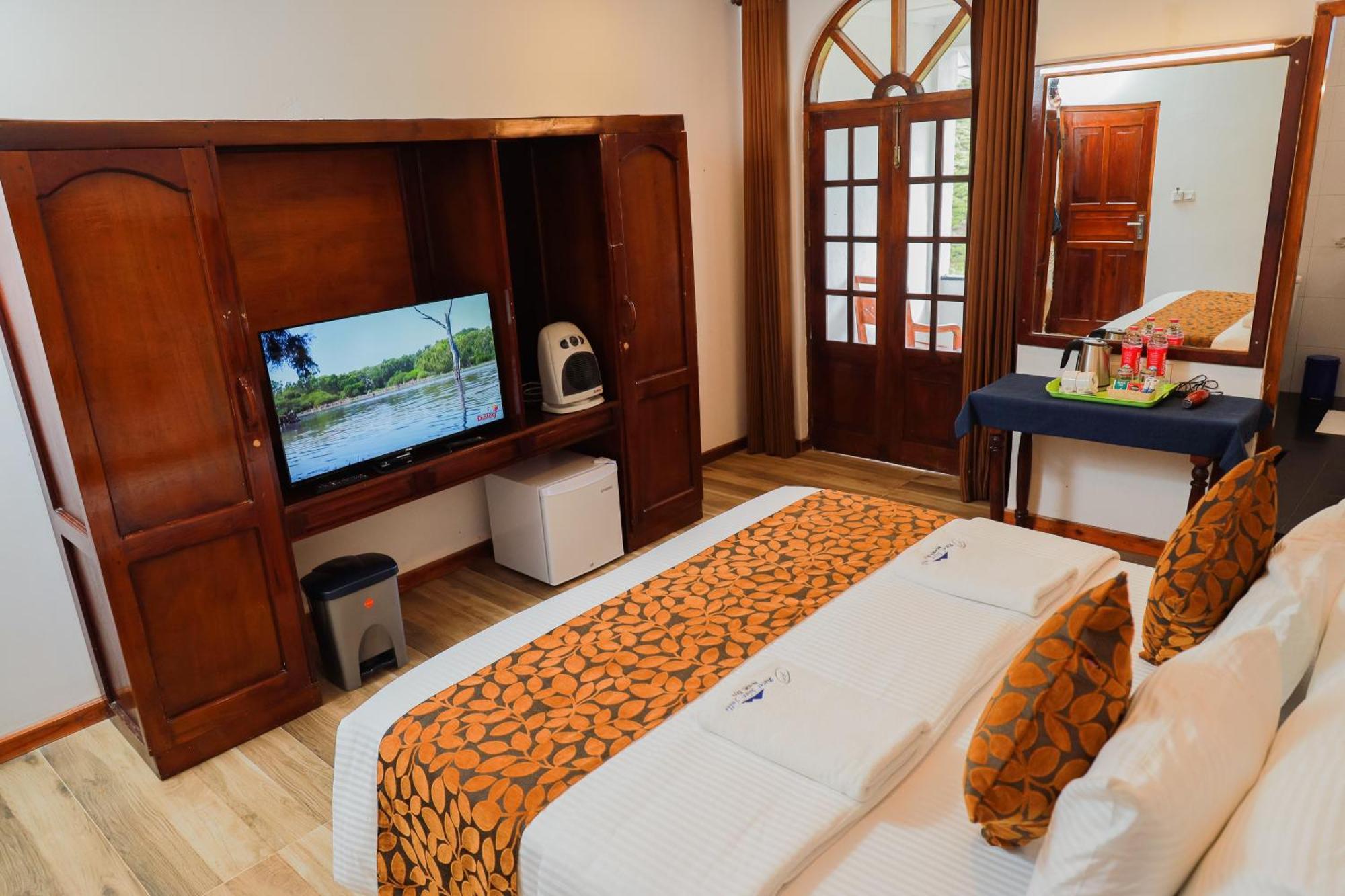Hotel Silver Falls - นูวาราเอลิยา ภายนอก รูปภาพ