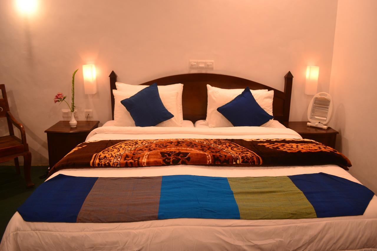 Hotel Silver Falls - นูวาราเอลิยา ภายนอก รูปภาพ