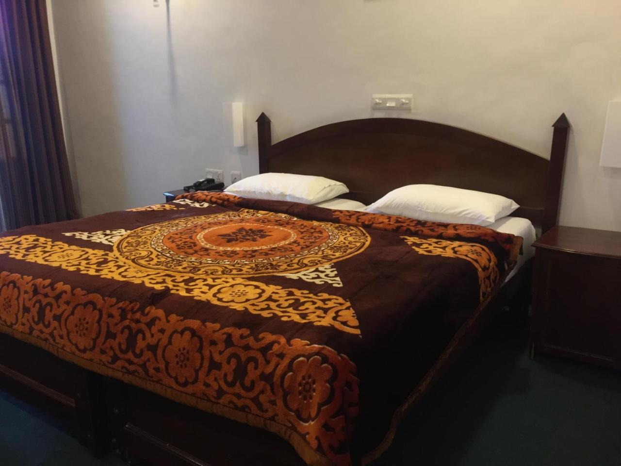 Hotel Silver Falls - นูวาราเอลิยา ภายนอก รูปภาพ